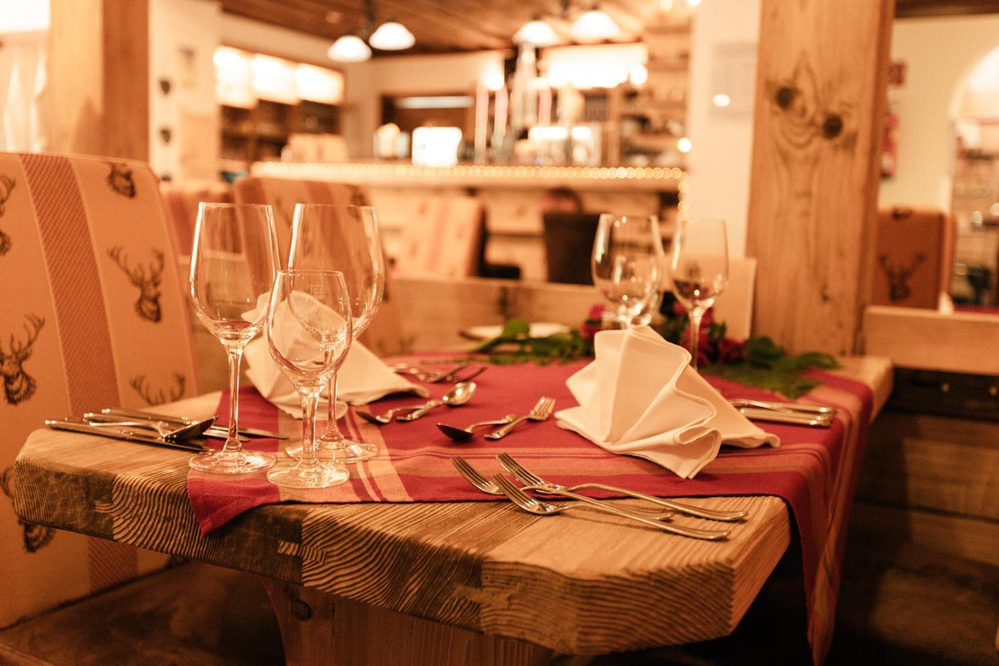 Hotel Kuenstleralm Kaprun Extérieur photo