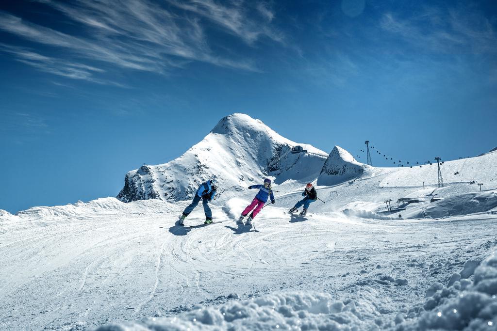 Hotel Kuenstleralm Kaprun Extérieur photo