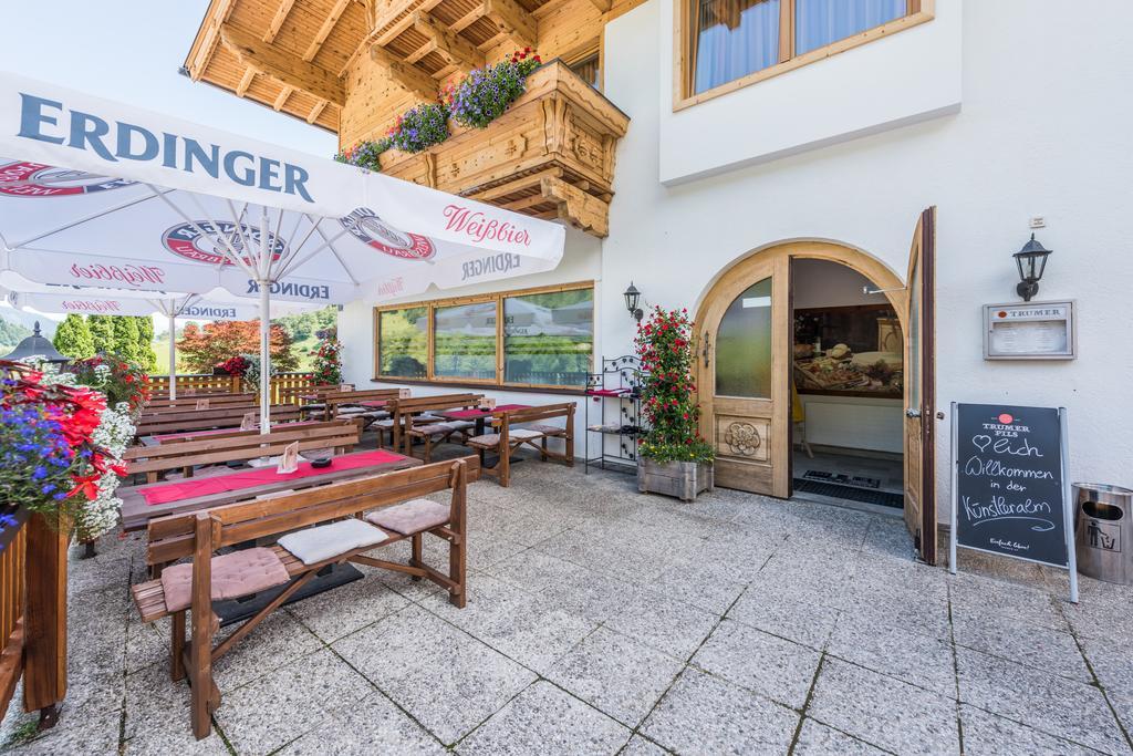 Hotel Kuenstleralm Kaprun Extérieur photo